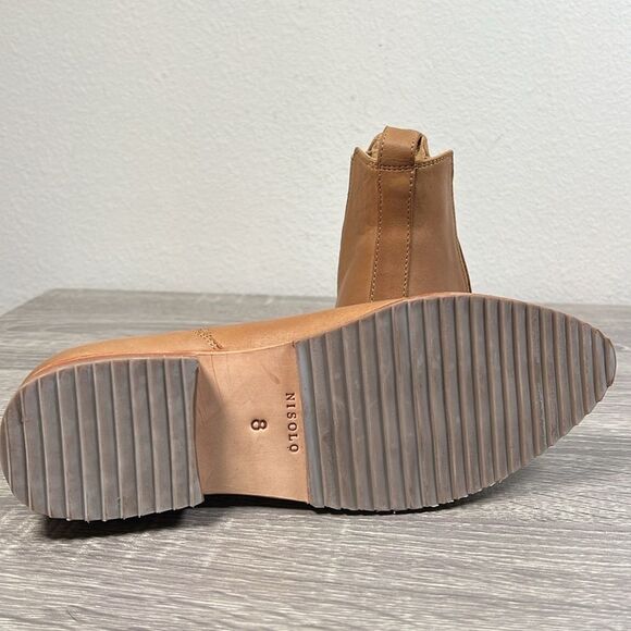 Nisolo Eva Everyday Chelsea Boots Shoes - Picture 7 of 10